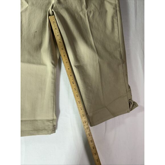 Ruby Rd Slimming Stretch Mid-Capri PantsChino Color Womens 16P Elastic Waist - Picture 3 of 11